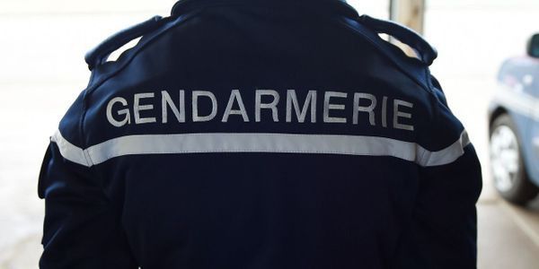 Isère : ils demandent une scie à leur voisin pour faire disparaître un corps