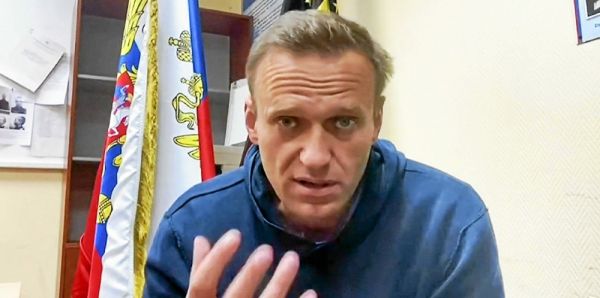 Washington affirme que Moscou a empoisonné Navalny et annonce des sanctions
