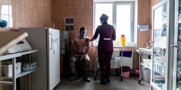 « En termes de soft power, le rendez-vous de l'Europe et du vaccin est un fiasco géant »