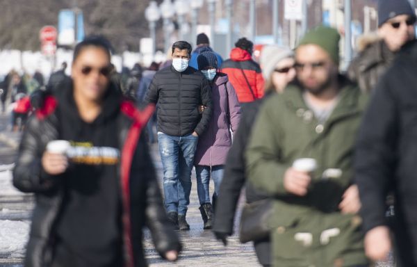 Québec rapporte 729 nouveaux cas de COVID-19