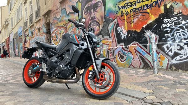 Essai Yamaha MT-09 2021