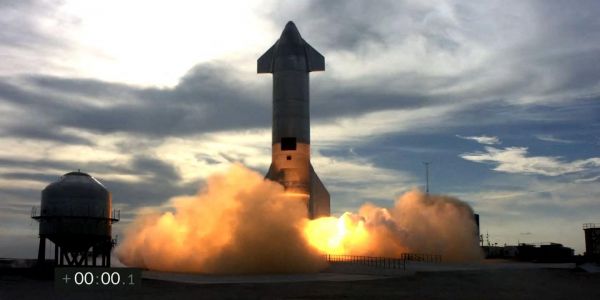 Pour son troisième vol d'essai, la fusée Starship de SpaceX se pose... puis explose