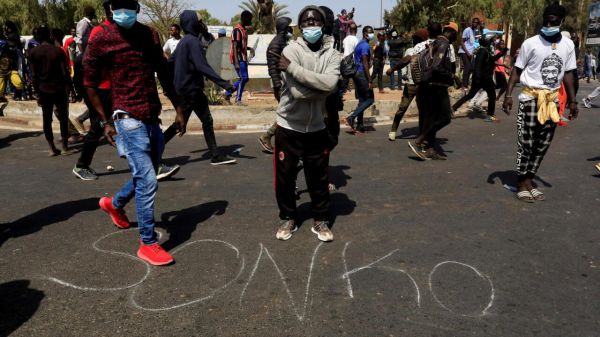 Troubles au Sénégal: Macky Sall appelle au calme, Ousmane Sonko à la mobilisation