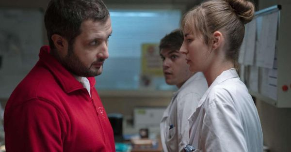 Hippocrate saison 2 : plongée intense dans un hôpital submergé [critique]
