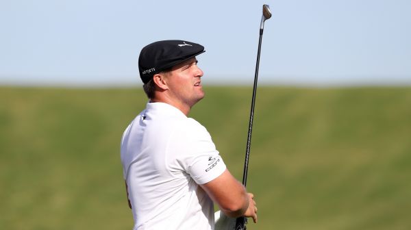 DeChambeau persiste et signe au Tournoi des Maîtres
