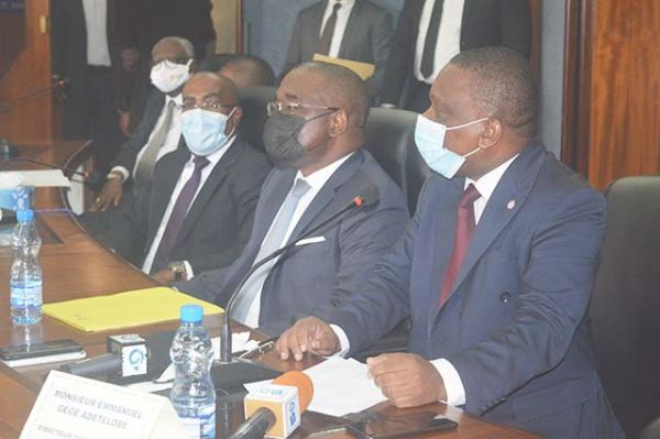 Hydrocarbures : la lourde mission de Mvou Tsinga et Gégé Adétélobé