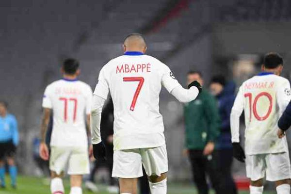 Foot - C1 - PSG - Kylian Mbappé égale le record de David Trezeguet et Wissam Ben Yedder en C1