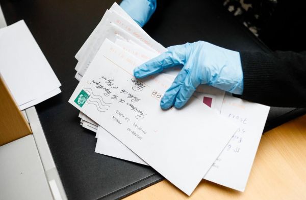 Paris : la cocaïne arrivait par La Poste depuis les Antilles