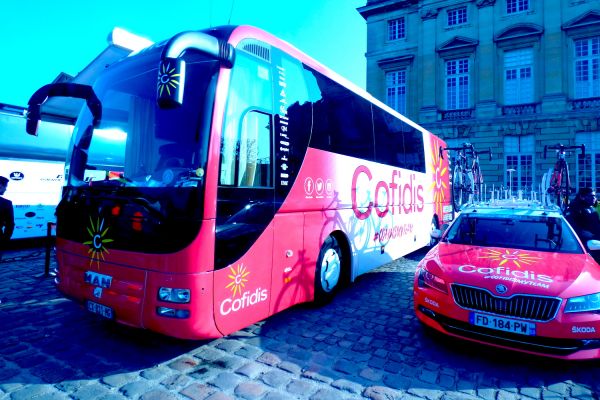 Cofidis prolonge 4 ans, augmente son budget et lance sa team féminine