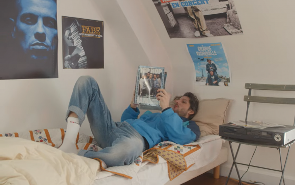 Le Noiseur est de retour au bercail dans le clip de "Relax”