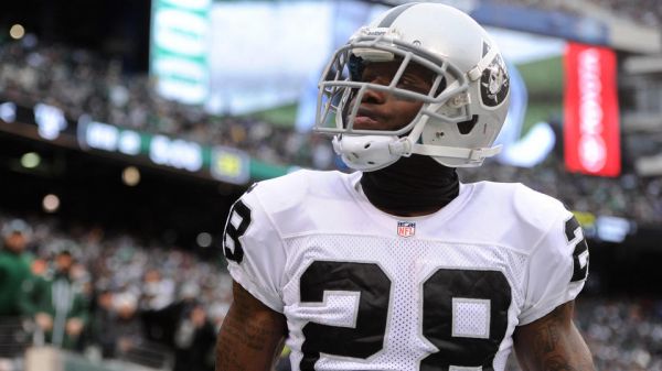 Un ancien joueur de NFL tue cinq personnes avant de se donner la mort