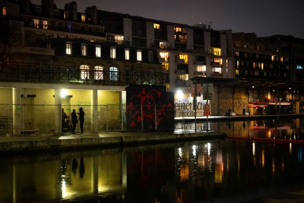 «Un sentiment de révolte» : à Paris, le quartier Stalingrad théâtre de tirs de mortiers d'artifice