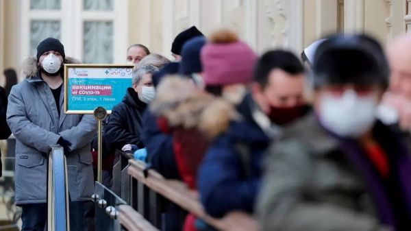 Covid-19 : les Russes boudent le vaccin Spoutnik V