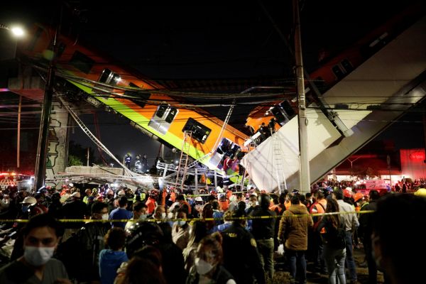 Un pont de métro aérien s'effondre au Mexique, au moins 20 morts et 70 blessés