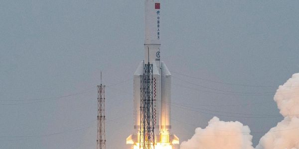 La fusée chinoise devrait rentrer dans l'atmosphère terrestre dans la nuit de samedi à dimanche