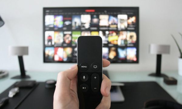 TF1 rachète les droits de votre vie pour l’adapter en moins bien