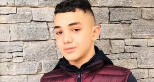 Un tribunal militaire israélien renouvelle la détention administrative d'un adolescent palestinien