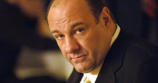 HBO a payé pour que James Gandolfini ne remplace pas Steve Carell dans The Office