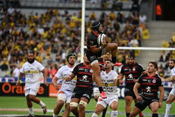 Rugby - Top 14 - Top 14 : Biarritz-UBB en ouverture, Toulon-Montpellier et La Rochelle-Toulouse en nocturne lors de la première journée