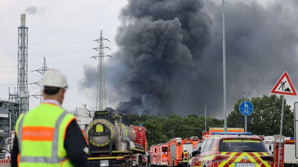 Allemagne : grosse explosion dans un parc chimique de Leverkusen, au moins 2 morts et cinq disparus