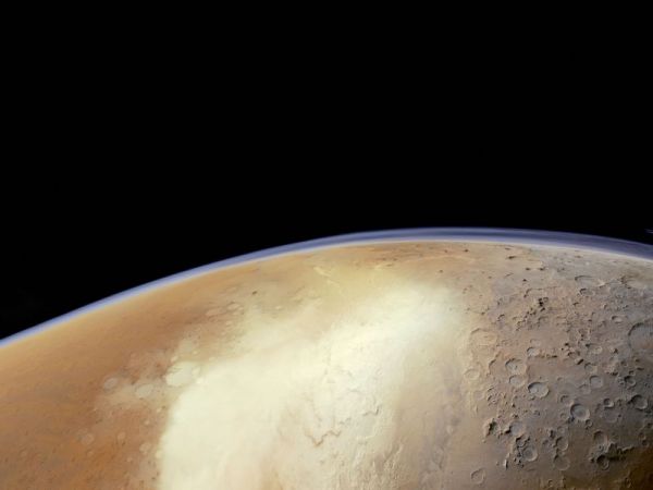 Des lacs souterrains sur Mars ? Des chercheurs avancent une autre explication