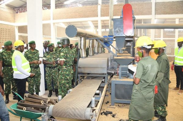 BURUNDI : Inauguration d’une usine de fabrication de briquettes sèches gérée par LA FDNB / BUBANZA