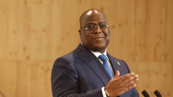 Covid-19 en RDC: Tshisekedi se fait vacciner et vante les mérites du vaccin