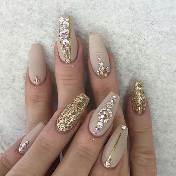 29 idées d’ongles ballerine