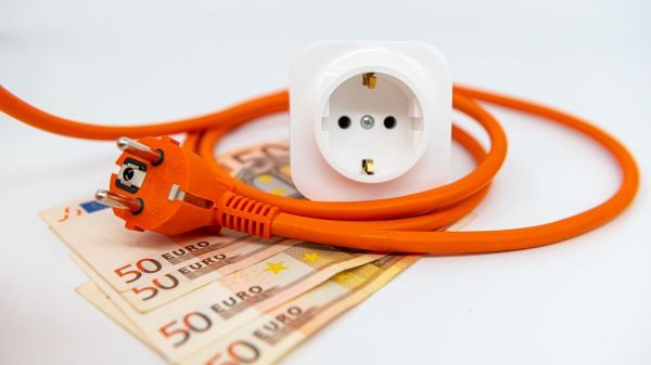 Explosion des prix de l'énergie : la TVA sur l'électricité ne sera pas réduite, prévient le ministre des Finances