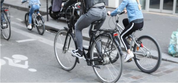 Aller à l'école à vélo : rendre le trajet scolaire plus sûr