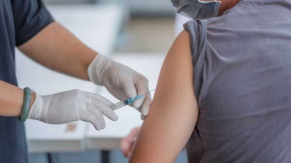Près de 550 mille personnes vaccinées jusqu'à 17h