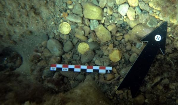 Des plongeurs découvrent un incroyable trésor datant de l'Empire romain