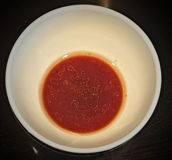 Sauce pimentée asiatique de gochujang (Corée) ou sriracha (Thaïlande)