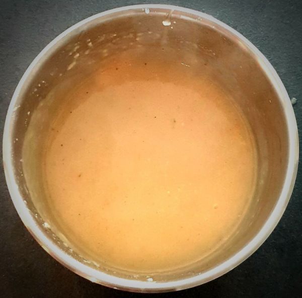 Recette de sauce béchamel au bouillon de légumes et maïzena (végan).