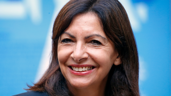 Cette star internationale apporte son soutien inattendu à Anne Hidalgo