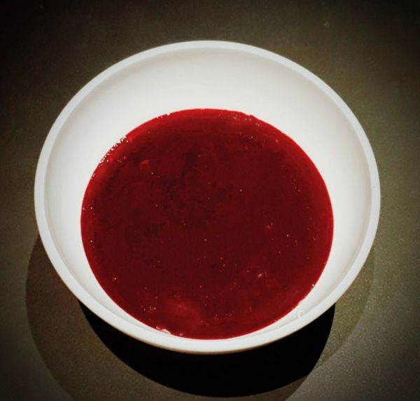 Recette de coulis de fruits rouges maison. Pour accompagner les desserts