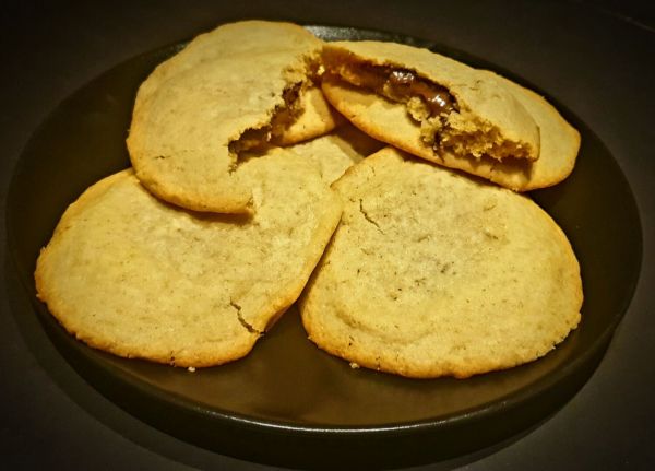 Recette de cookies XXL fourrés au chocolat. Une recette gourmande !