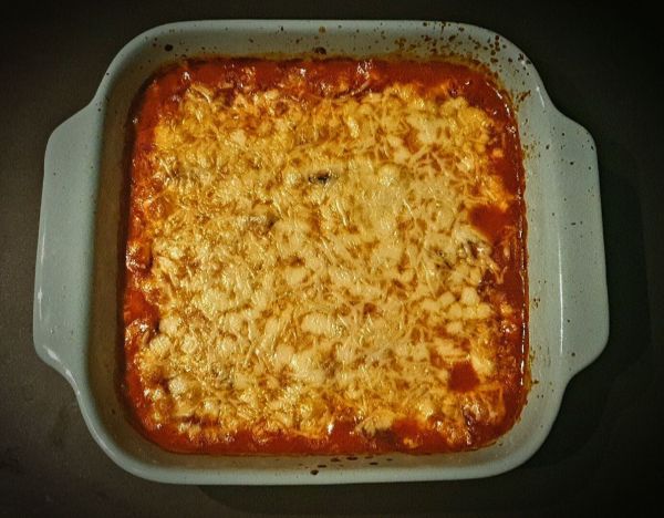 Recette de gratin de courgettes sauce tomate mozzarella. Un plat estival !