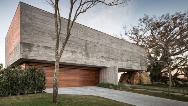 Casa Figueira, maison en béton près de Porto Alegre au Brésil