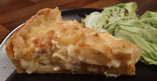RECETTE DE TARTE À LA TARTIFLETTE ► La tartiflette revisitée !