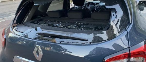 Seine-Maritime : Une équipe d'M6 agressée lors d'un reportage à Canteleu, près de Rouen, après un coup de filet anti-stupéfiants - Regardez les photos