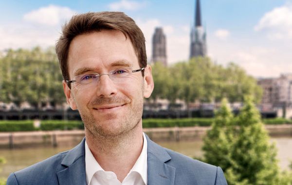 «Face à l'urgence climatique, il est impératif de réorienter projets et investissements», Nicolas Mayer-Rossignol, maire de Rouen