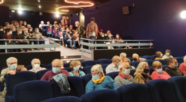 Projection du court-métrage "J'insiste pour filmer" et du film "Le Char et l'Olivier" à Thiers