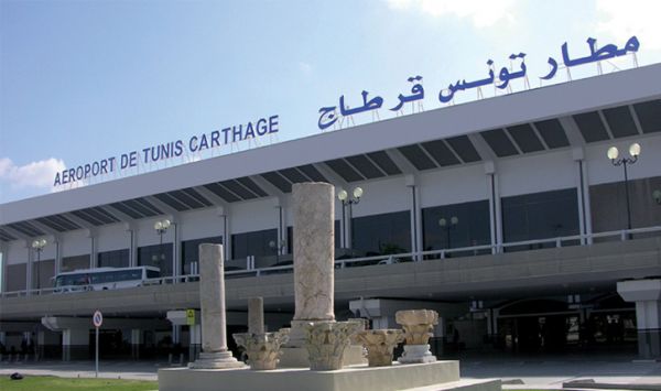 (Photo) Des diamants d’une valeur de 100 000 dinars saisis à l’aéroport Tunis-Carthage