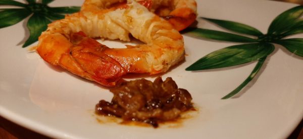GAMBAS FLAMBÉES AU COGNAC. ► Une recette excellente pour Noël !