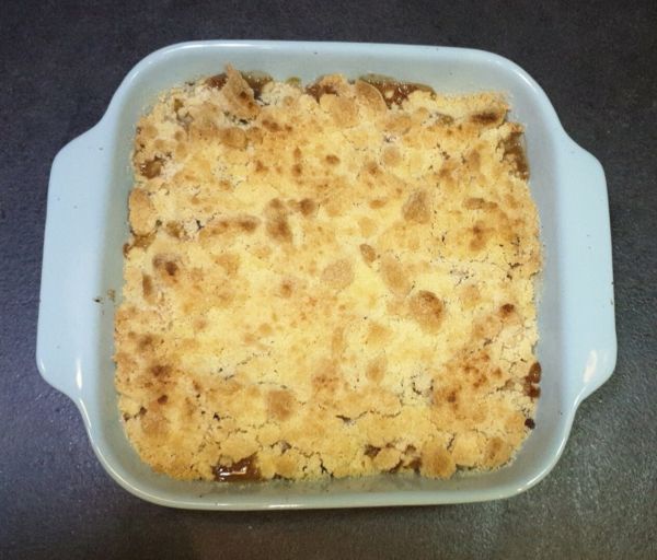 Recette du crumble pommes, poires aux pépites de chocolat.