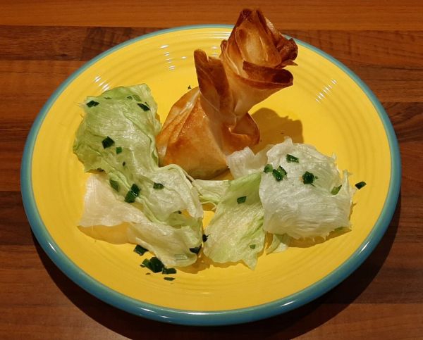 Recette de feuilles de brick au fromage de chèvre et tapenade olive verte