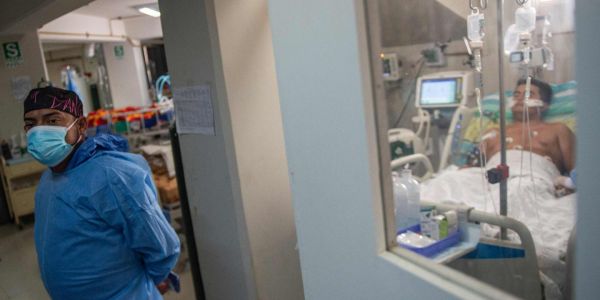 Covid-19 dans le monde : le Pérou dépasse les 200 000 morts