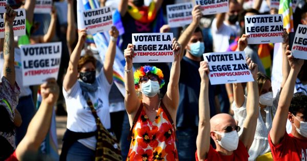 Le Sénat italien bloque une loi contre l'homophobie par peur de "propagande homosexuelle”