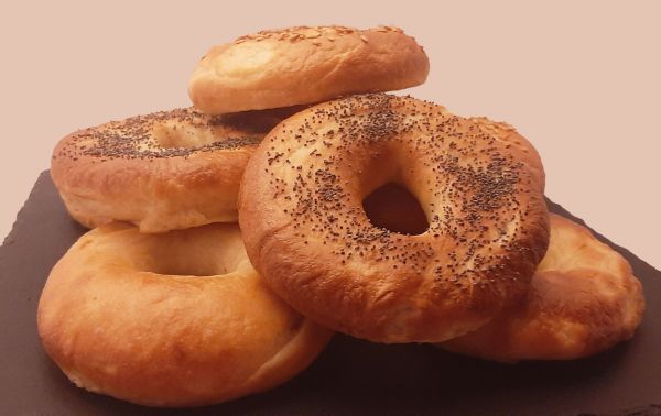 Pain bagel. Recette maison healthy et économique de pains ronds à garnir